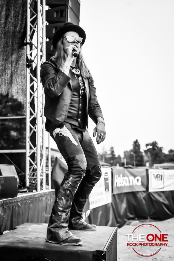 Down South Junkies514539204_10162957501919295_5590934922107641778_nStéphane Harnisch